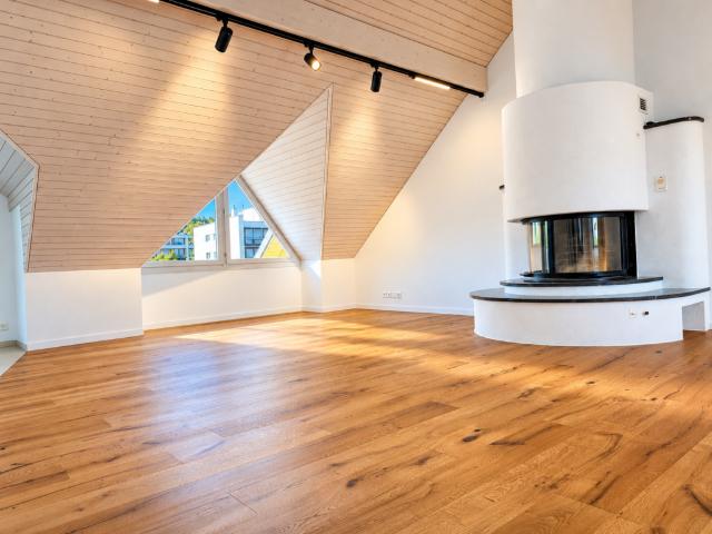 Dachwohnung kaufen in Neuenhof, Aargau