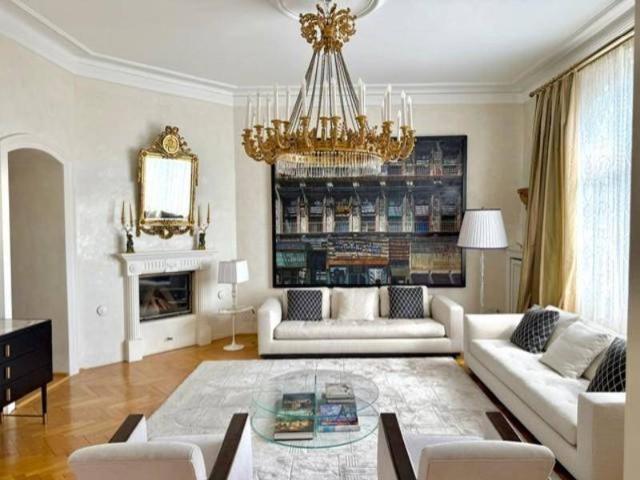 Apartment kaufen in Döbling, Wien