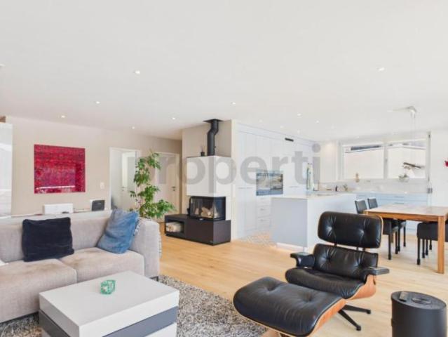 Wohnung kaufen in Russikon, Zürich