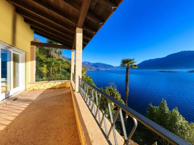 Dachwohnung mieten in Porto Ronco, Tessin