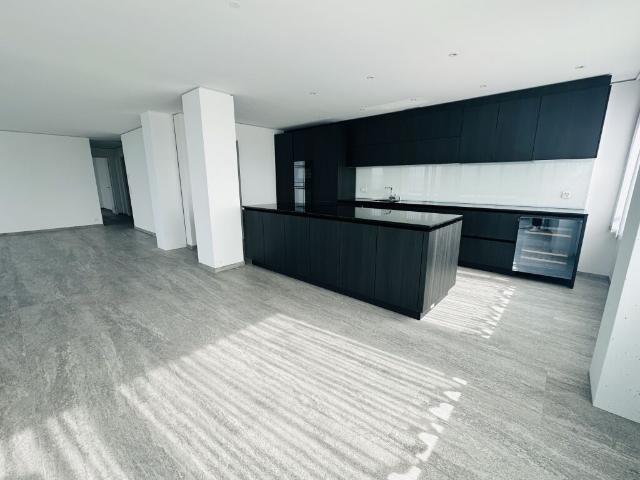 Wohnung kaufen in Neuhausen, Schaffhausen