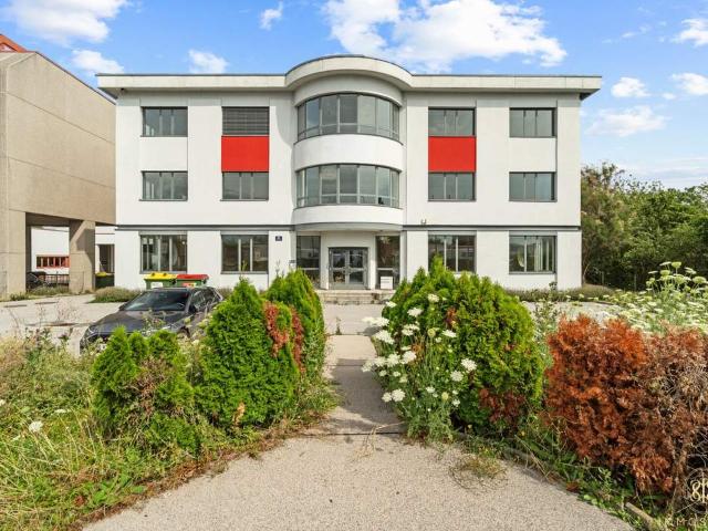 Gewerbe mieten in Liesing, Wien