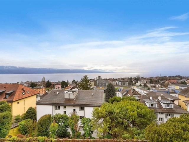 Wohnung kaufen in Pully, Waadt