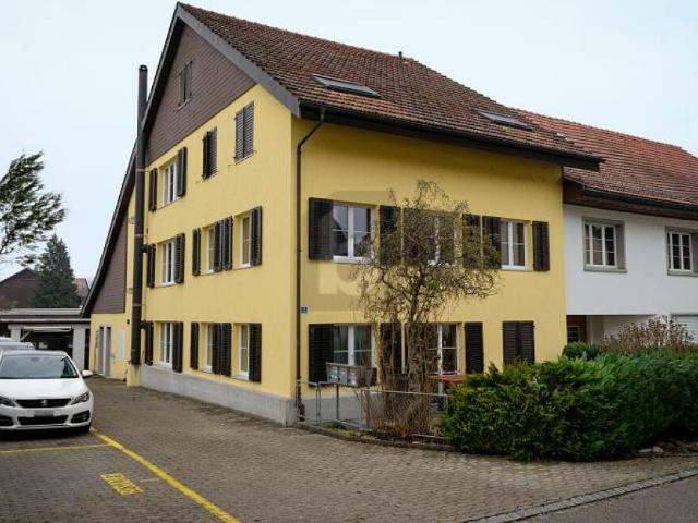 Mehrfamilienhaus kaufen in Rickenbach (ZH), Zürich