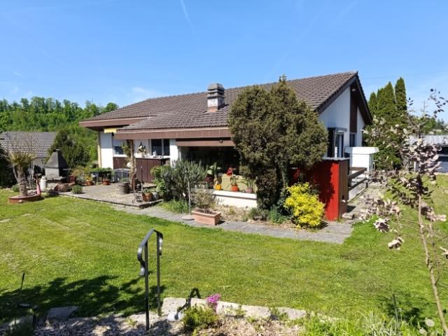 Einfamilienhaus kaufen in Hölstein, Basel-Landschaft