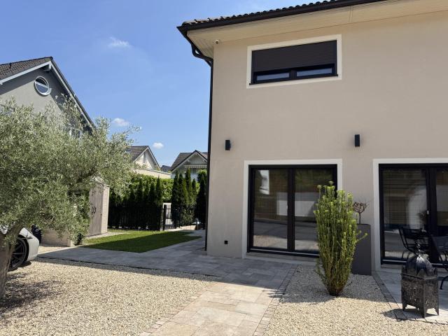 Haus kaufen in Rösrath, Nordrhein-Westfalen