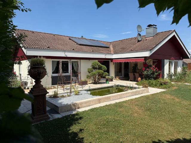 Villa kaufen in Warthausen, Baden-Württemberg