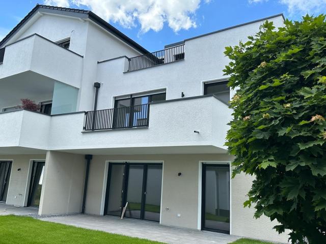 Wohnung mieten in Schloß Holte-Stukenbrock, Nordrhein-Westfalen