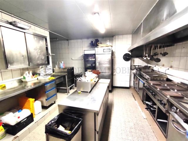 Atelier kaufen in Lancy