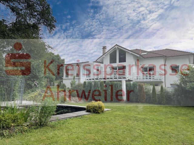 Villa kaufen in Niederdürenbach, Rheinland-Pfalz