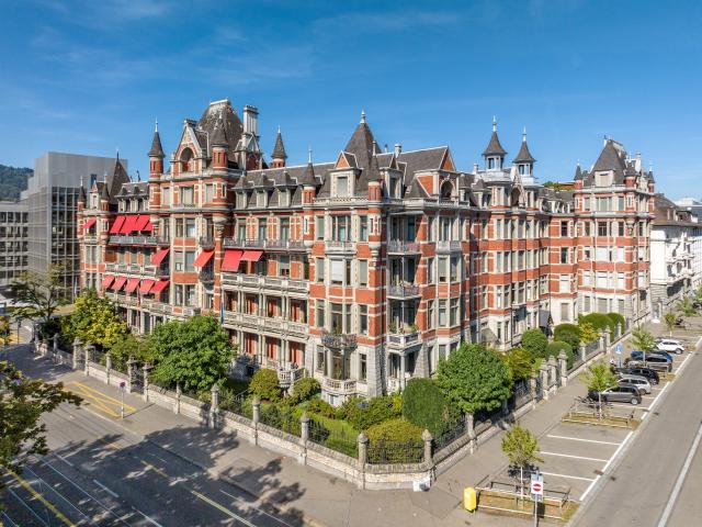 Maisonette mieten in Einigen, Zürich