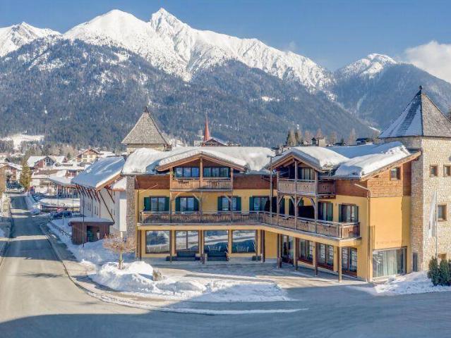 Apartment kaufen in Seefeld in Tirol, Tirol