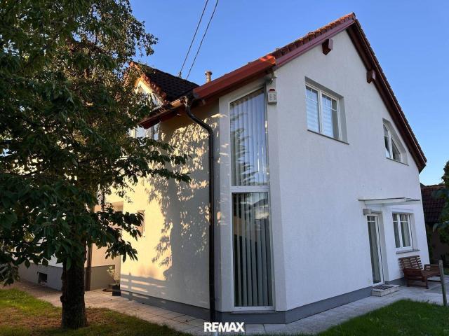 Haus kaufen in Wagram, Pasching