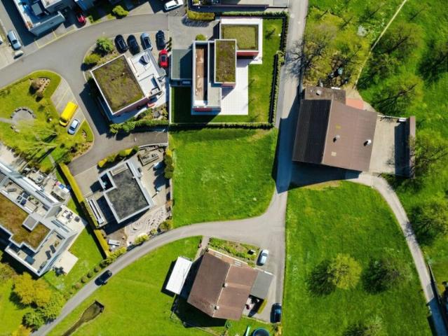 Grundstück kaufen in Schübelbach, Schwyz