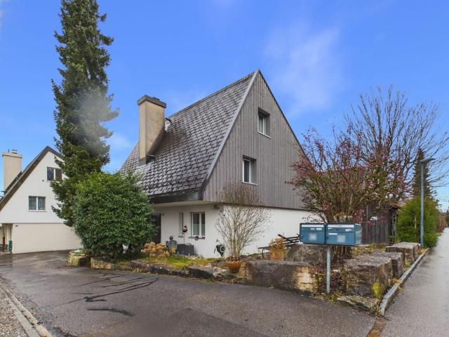 Einfamilienhaus kaufen in Brütten, Zürich