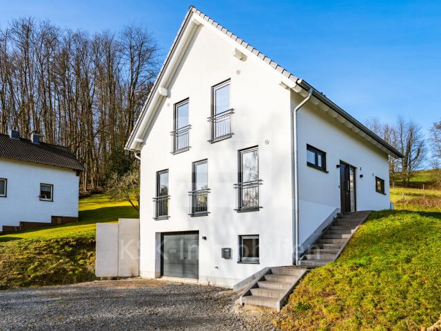 Villa kaufen in Weegen, Lohmar