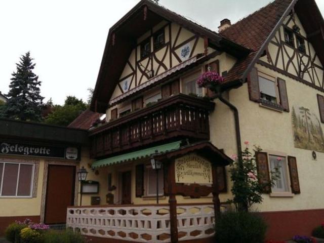 Erdgeschosswohnung kaufen in Rottenburg, Baden-Württemberg