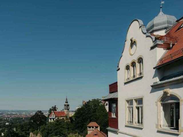 Wohnung kaufen in Bühlau/Weißer Hirsch, Dresden