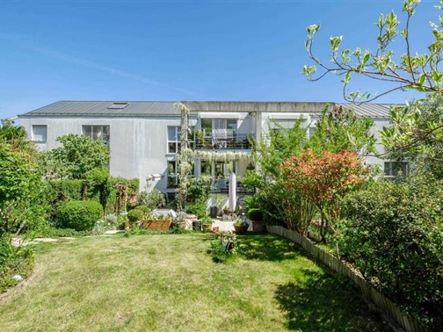 Wohnung kaufen in Thônex