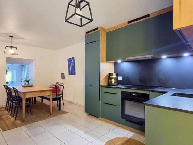 Wohnung kaufen in Perroy, Waadt