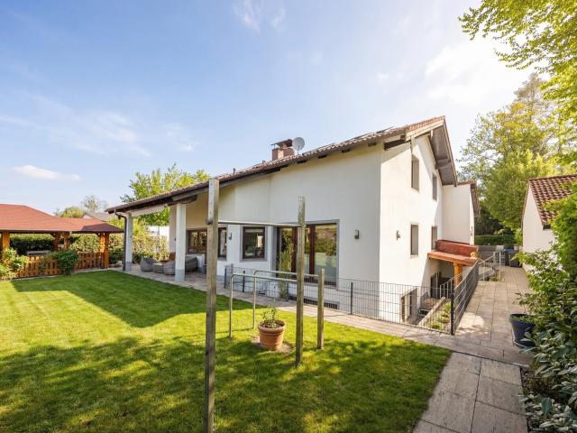 Villa kaufen in Baierbrunn, Bayern