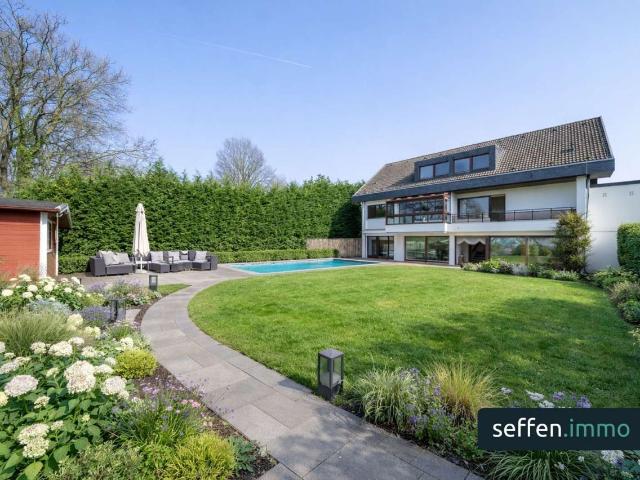 Villa kaufen in Leichlingen, Nordrhein-Westfalen