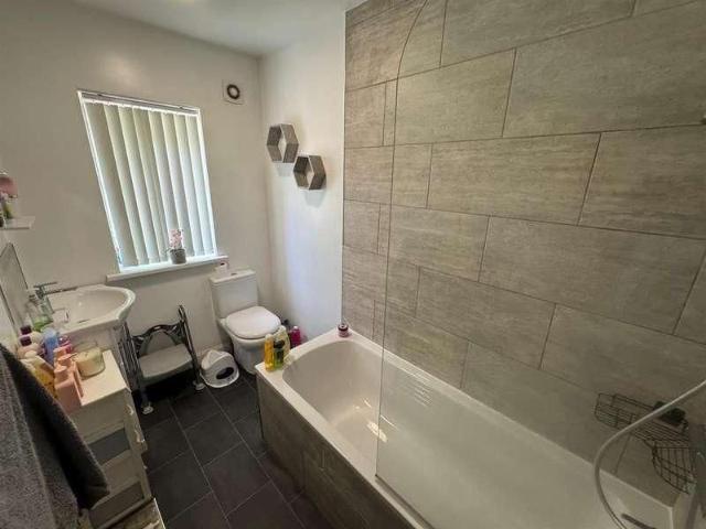 House for rent in Keighley, Exley Head