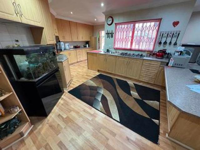Townhouse for sale in Ekurhuleni, Gauteng