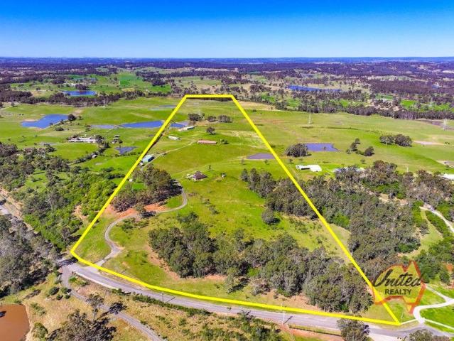 Cottage for sale in Sydney, New South Wales