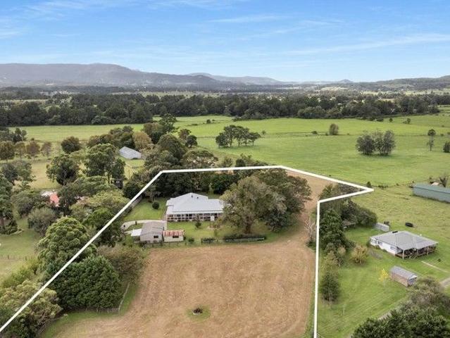 Cottage for sale in Jaspers Brush