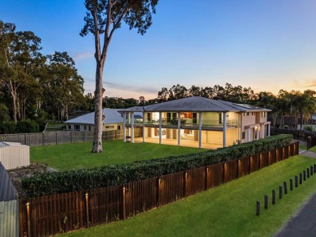 House for sale in Carseldine