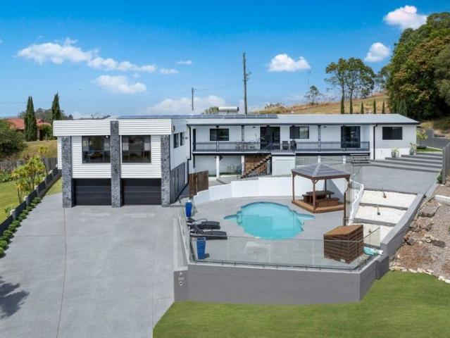House for sale in Gold Coast Urban, Gold Coast