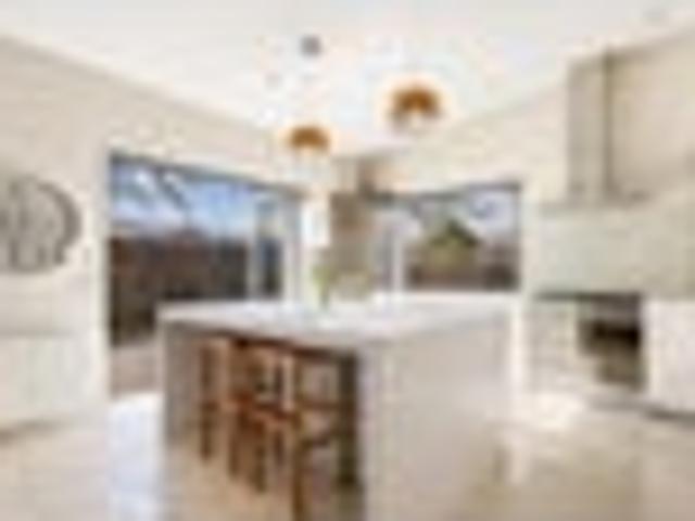House for sale in Otakou