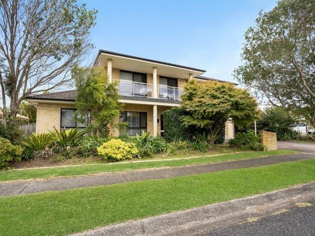 House for sale in Tea Gardens, New South Wales