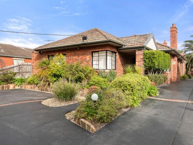 Townhouse for rent in Camerons Creek, Victoria
