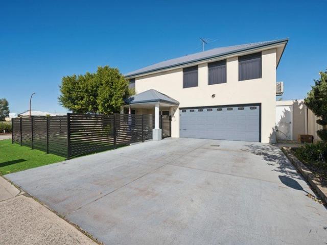 House for sale in Canning Vale, Western Australia