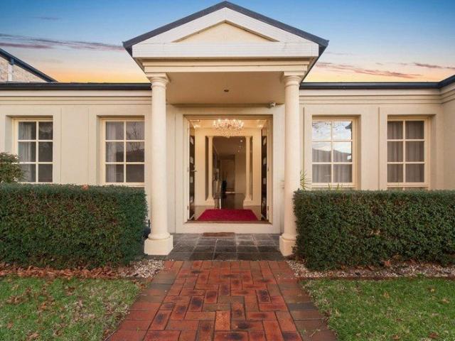 House for rent in Patterson Lakes, Melbourne
