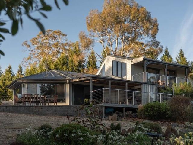 House for sale in Devon Hills, Tasmania