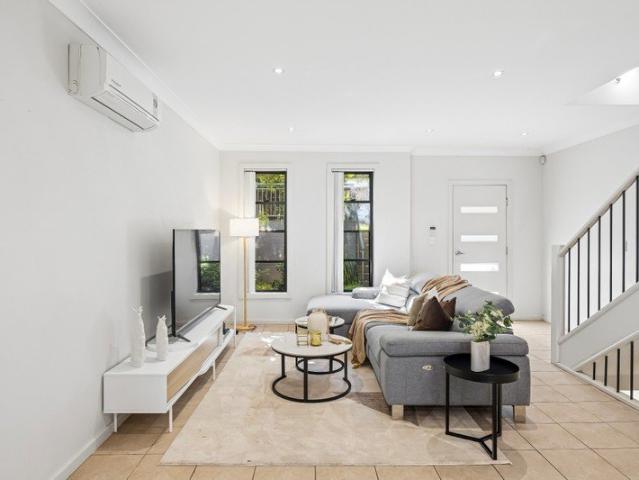 Townhouse for sale in Sydney, New South Wales