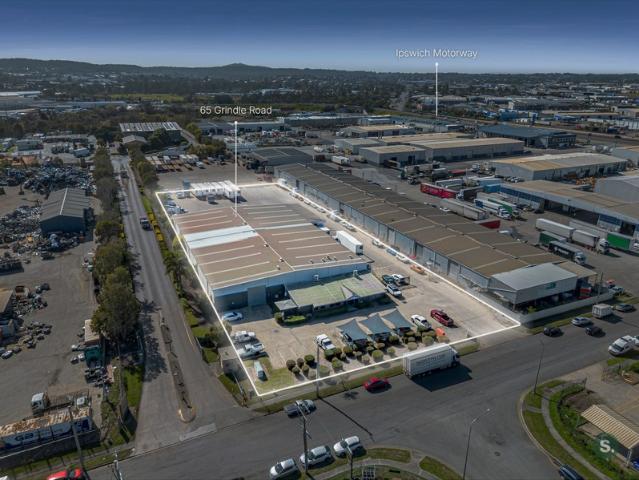 Warehouse for rent in Toombul, Queensland