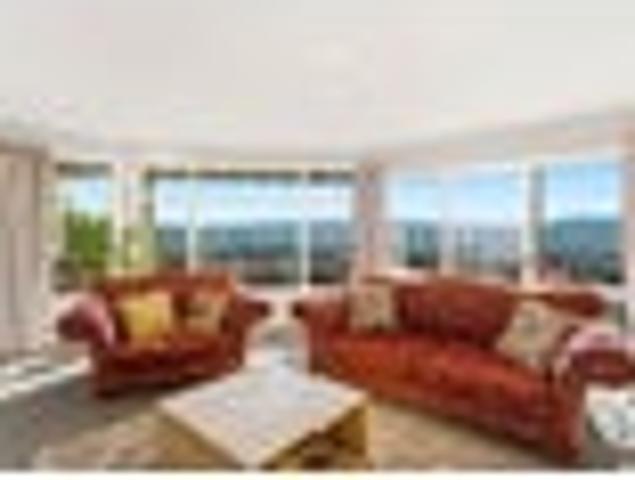 House for sale in Otakou