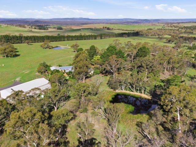 Cottage for sale in Bungendore, New South Wales