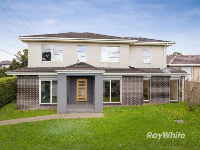 Townhouse for sale in Camerons Creek, Victoria