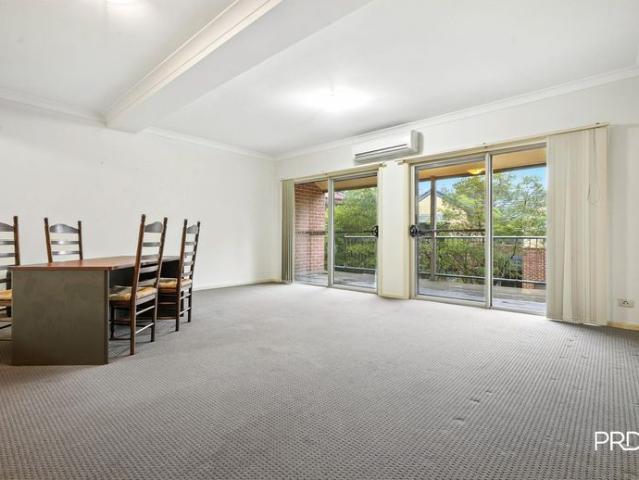 Townhouse for rent in Sydney, New South Wales