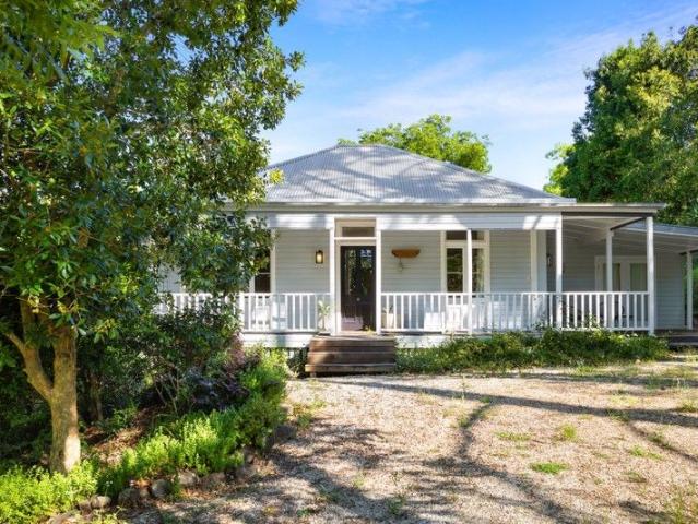 House for sale in Pearces Creek, New South Wales
