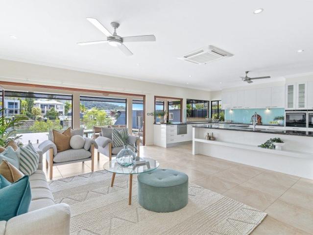 House for sale in Kewarra Beach, Queensland