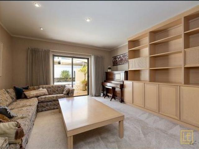 Apartment for rent in Cockburn, Western Australia