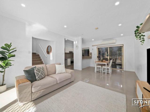 Townhouse for sale in Sydney, New South Wales