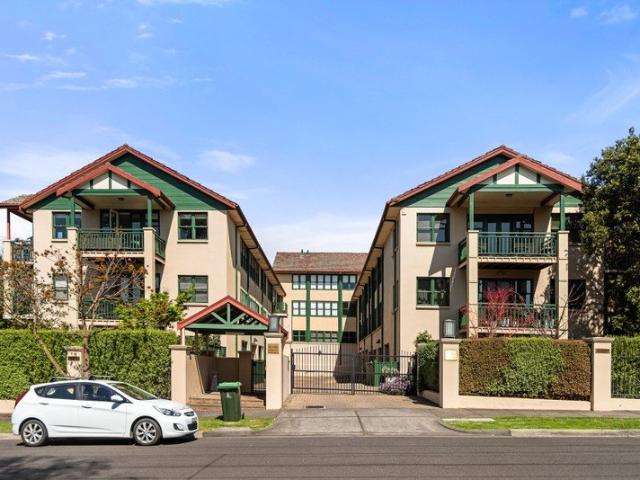 Apartment for rent in Hawthorn, Melbourne
