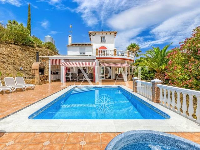 Casa en venta en La Axarquía, Andalucía